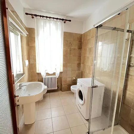 Ampio Giampiero Tra E Numana Apartamento