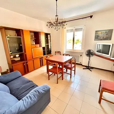 Apartment Ampio Giampiero Tra E Numana
